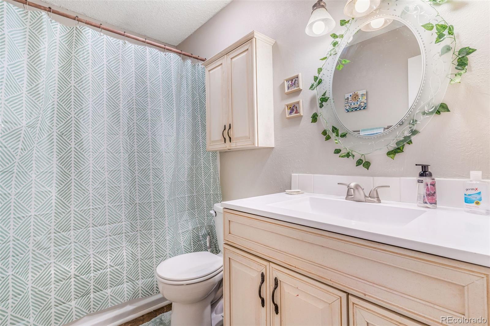 1557 S Owens Street Unit: 53