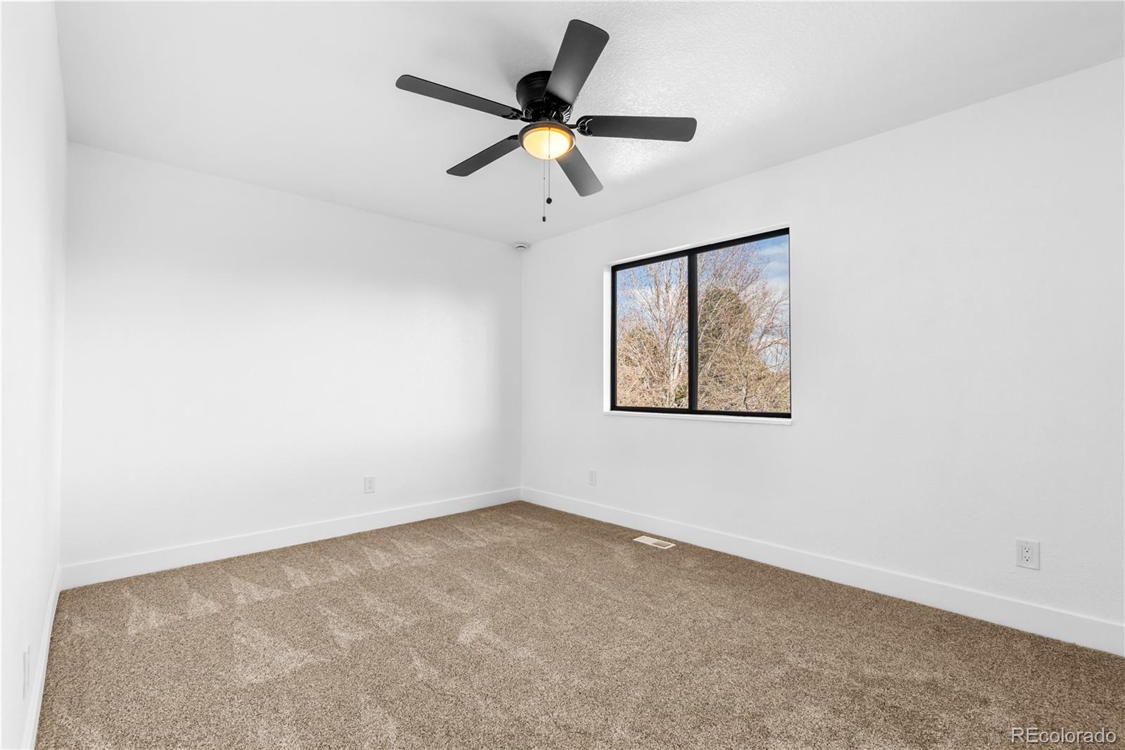 3225 S Garrison Street Unit: 6