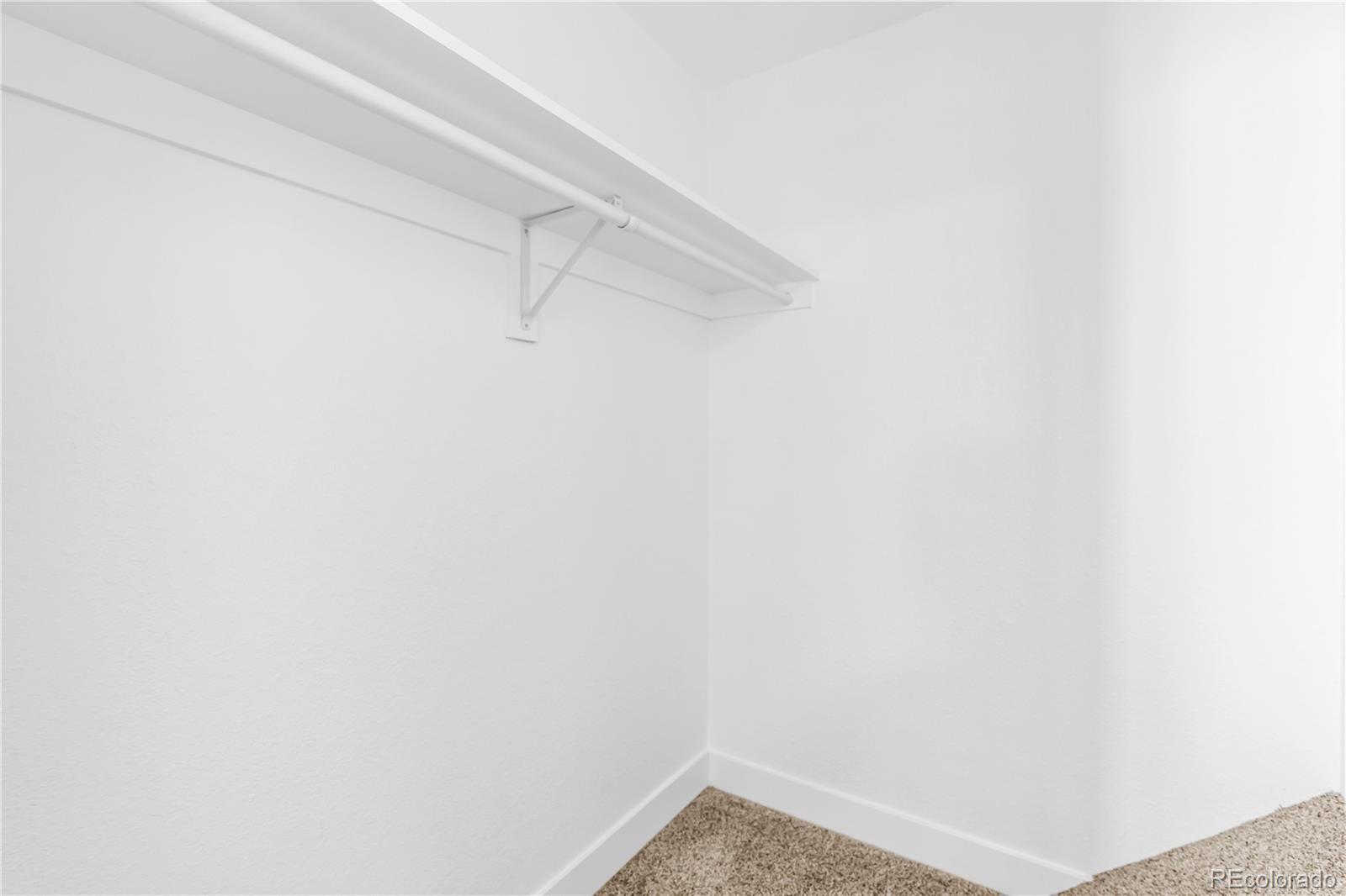 3225 S Garrison Street Unit: 6