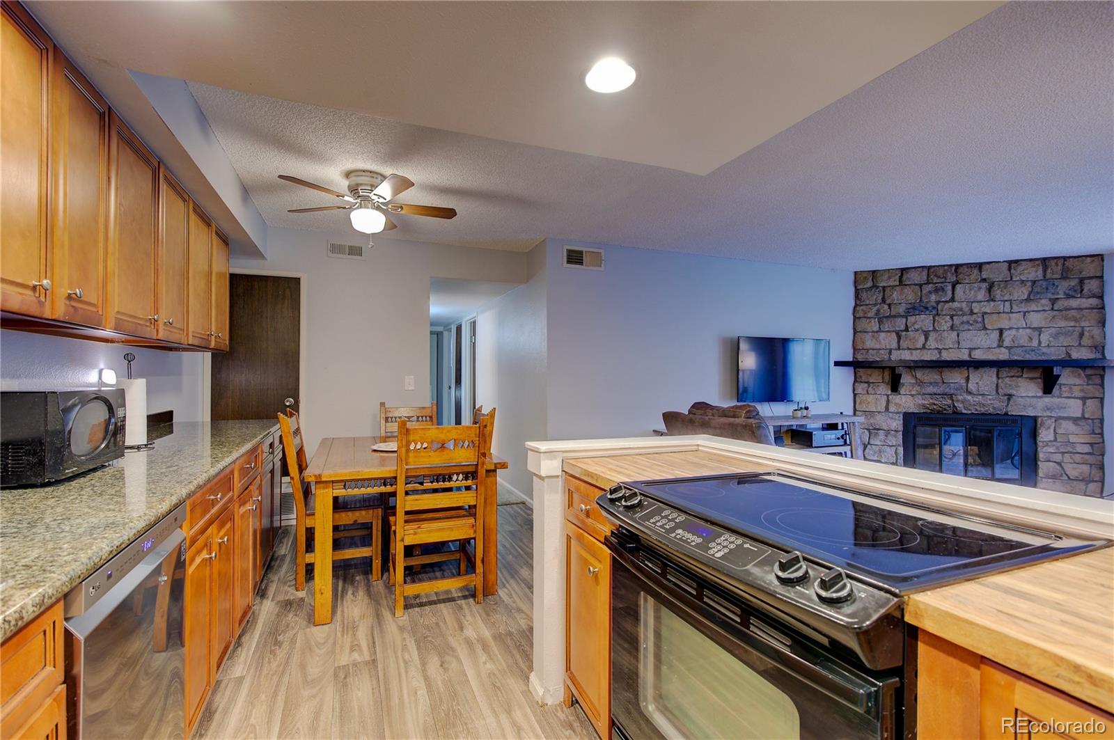 14142 E Colorado Drive Unit: 101