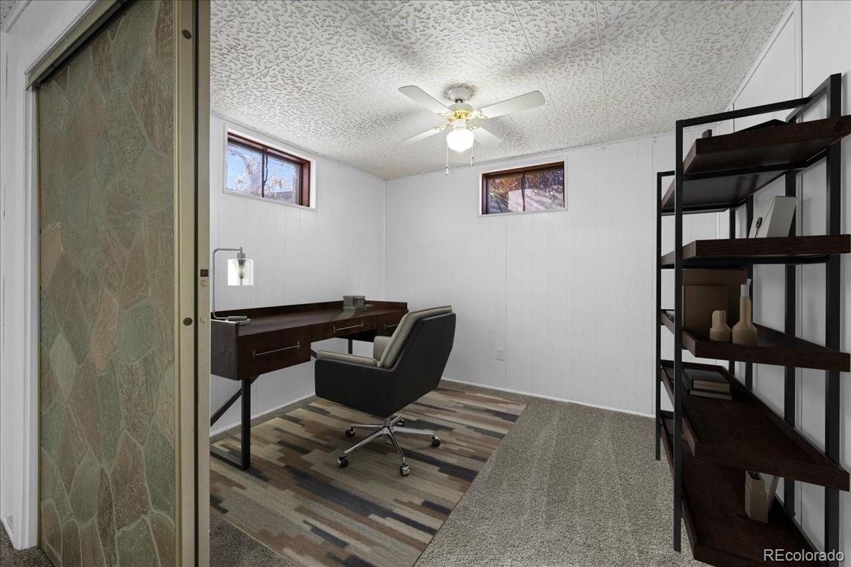 340 Leonard Lane