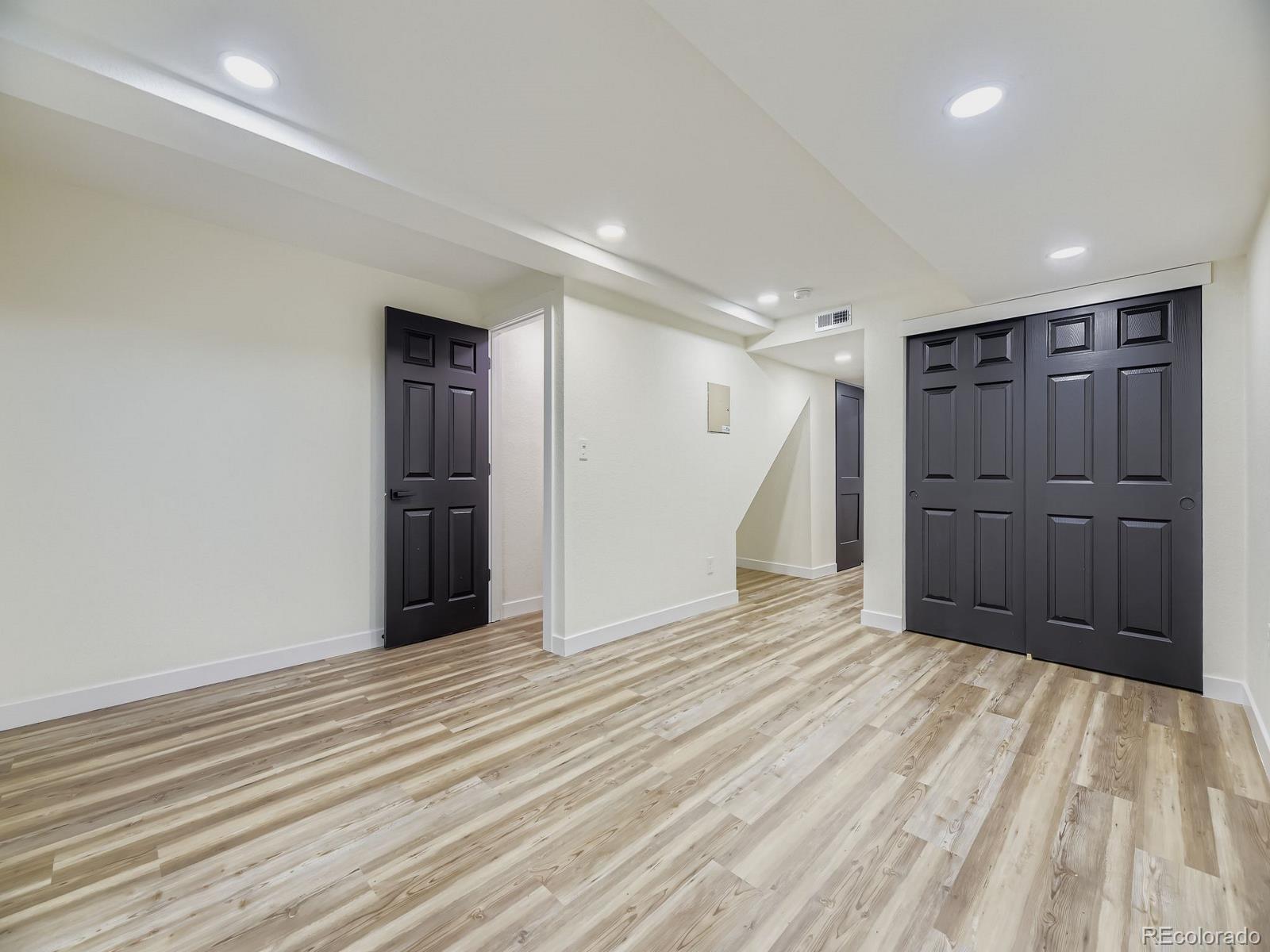 8747 W Cornell Avenue Unit: 5