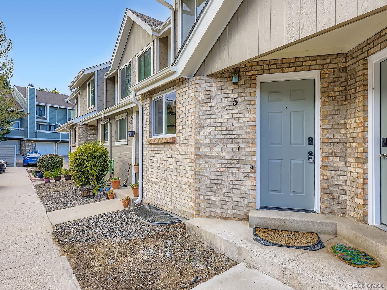 8747 W Cornell Avenue Unit: 5