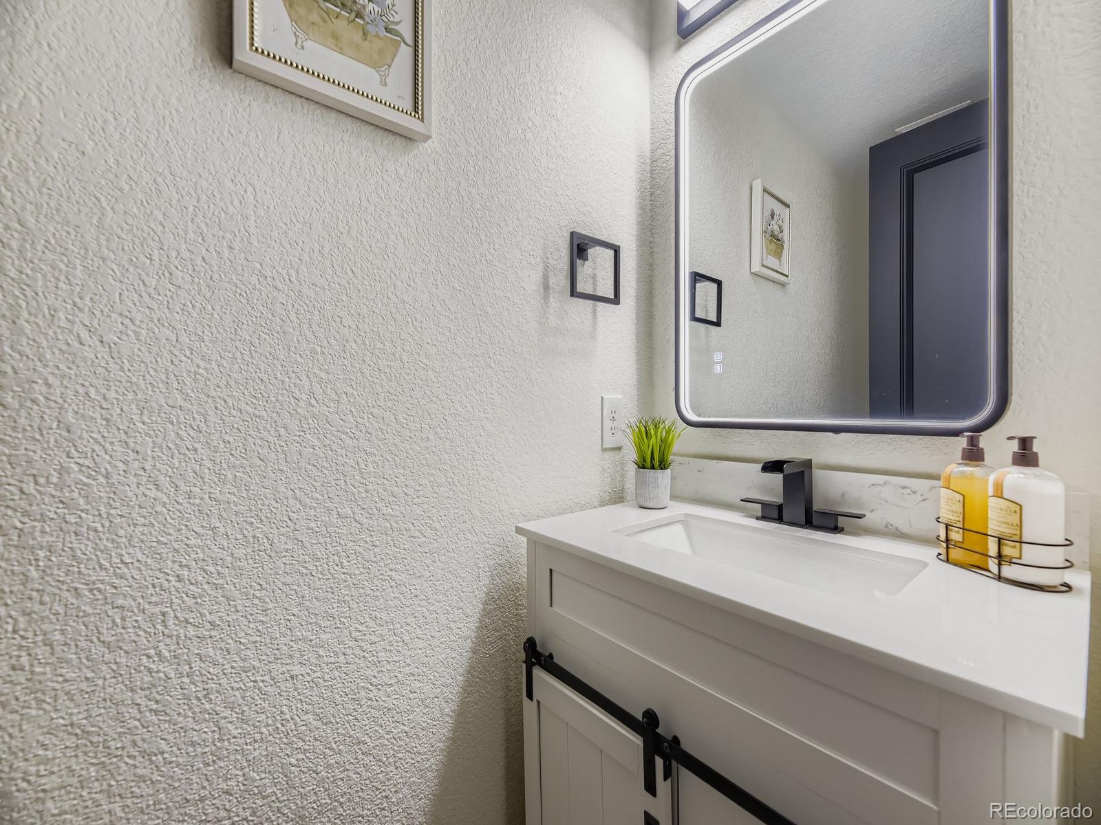 8747 W Cornell Avenue Unit: 5