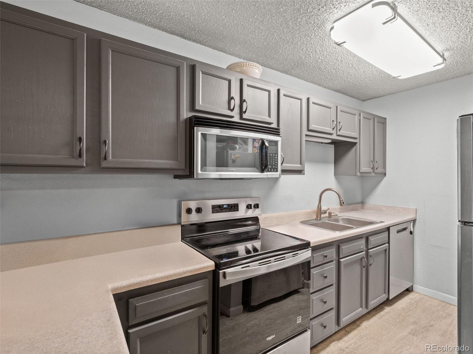 857 S Van Gordon Court Unit: G108