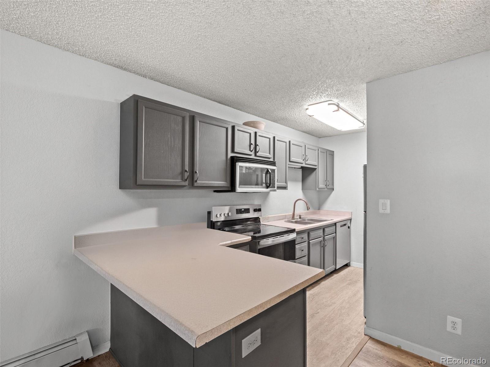 857 S Van Gordon Court Unit: G108