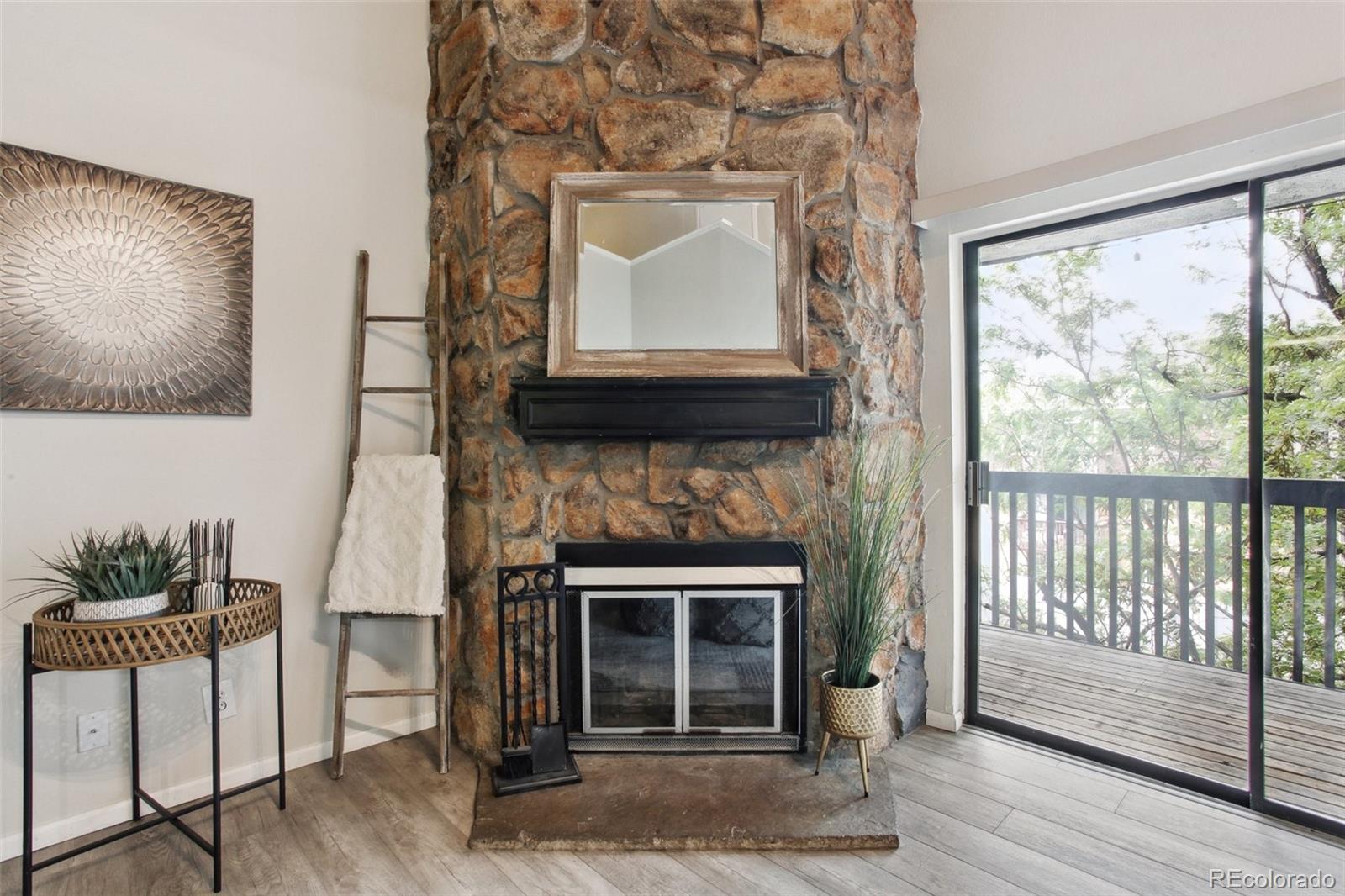 6388 Oak Court Unit: 303