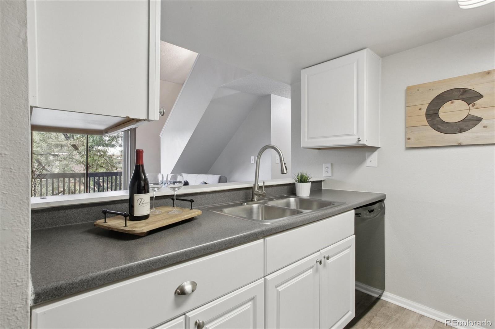 6388 Oak Court Unit: 303