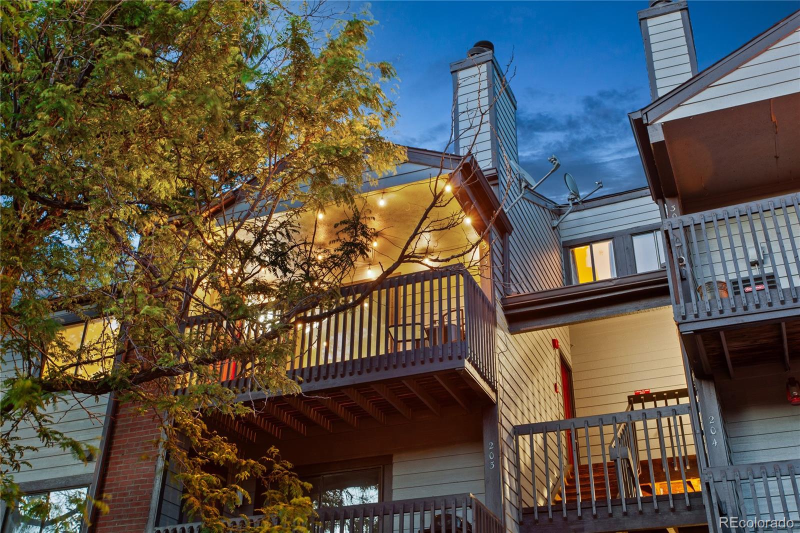 6388 Oak Court Unit: 303