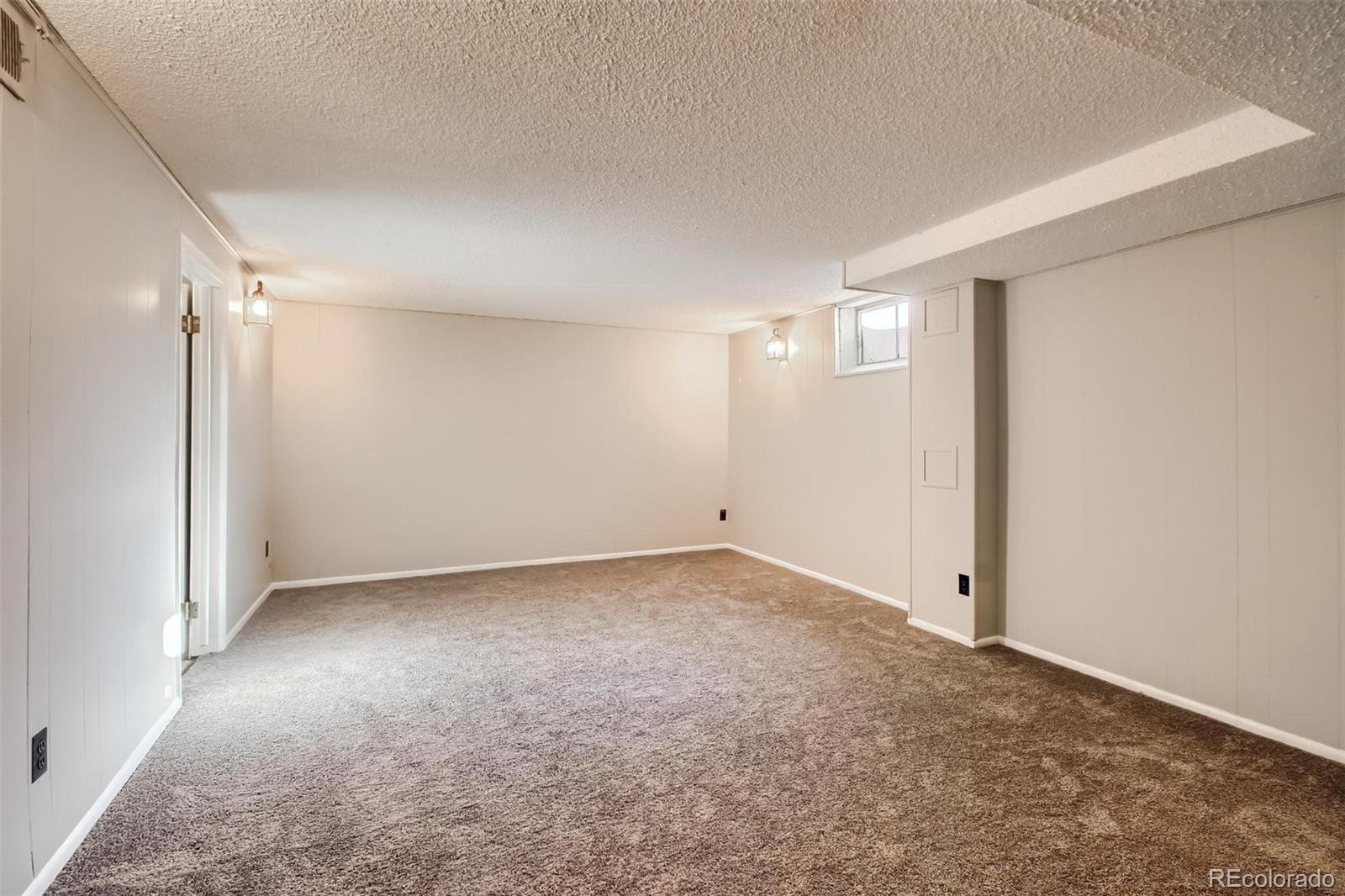 7940 Appleblossom Lane