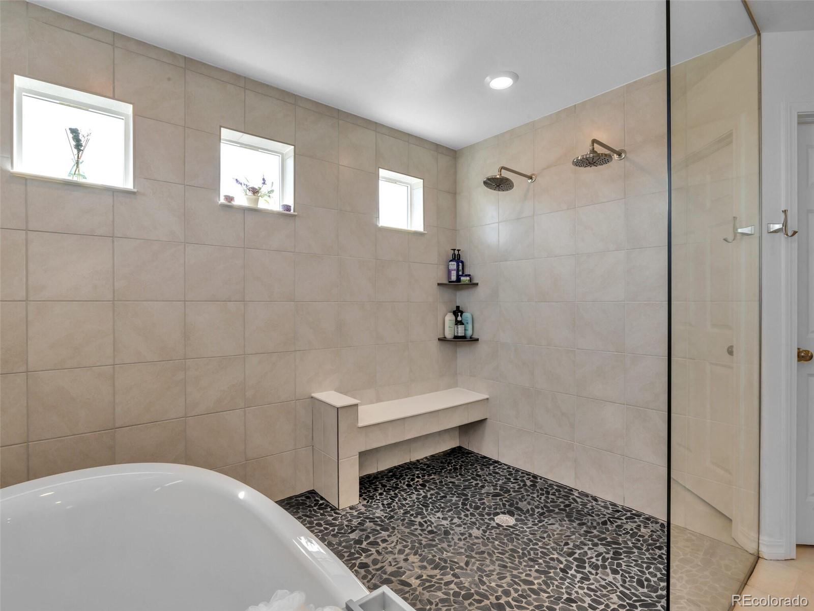 22187 E 45th Place
