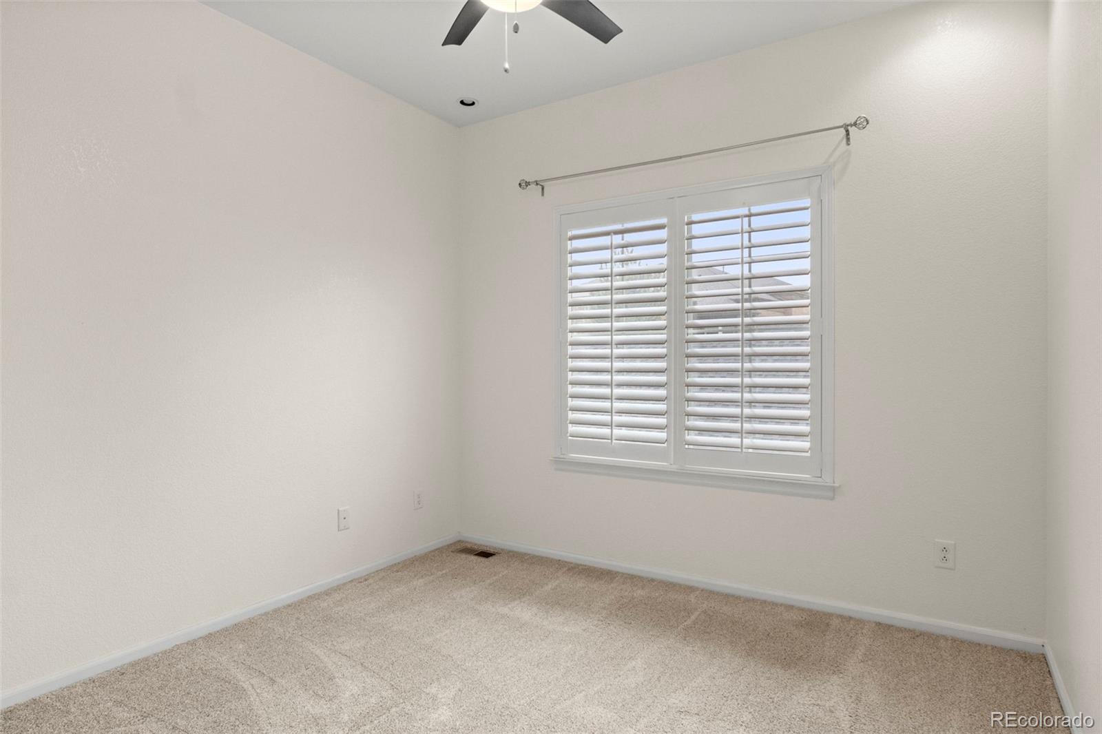 592 Brookhurst Avenue Unit: 26C