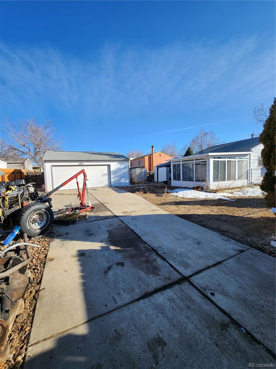 20601 E Buchanan Drive