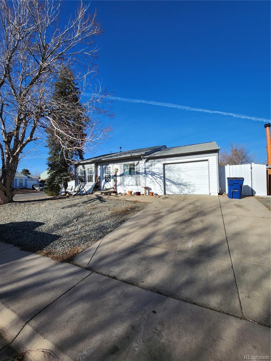 20601 E Buchanan Drive