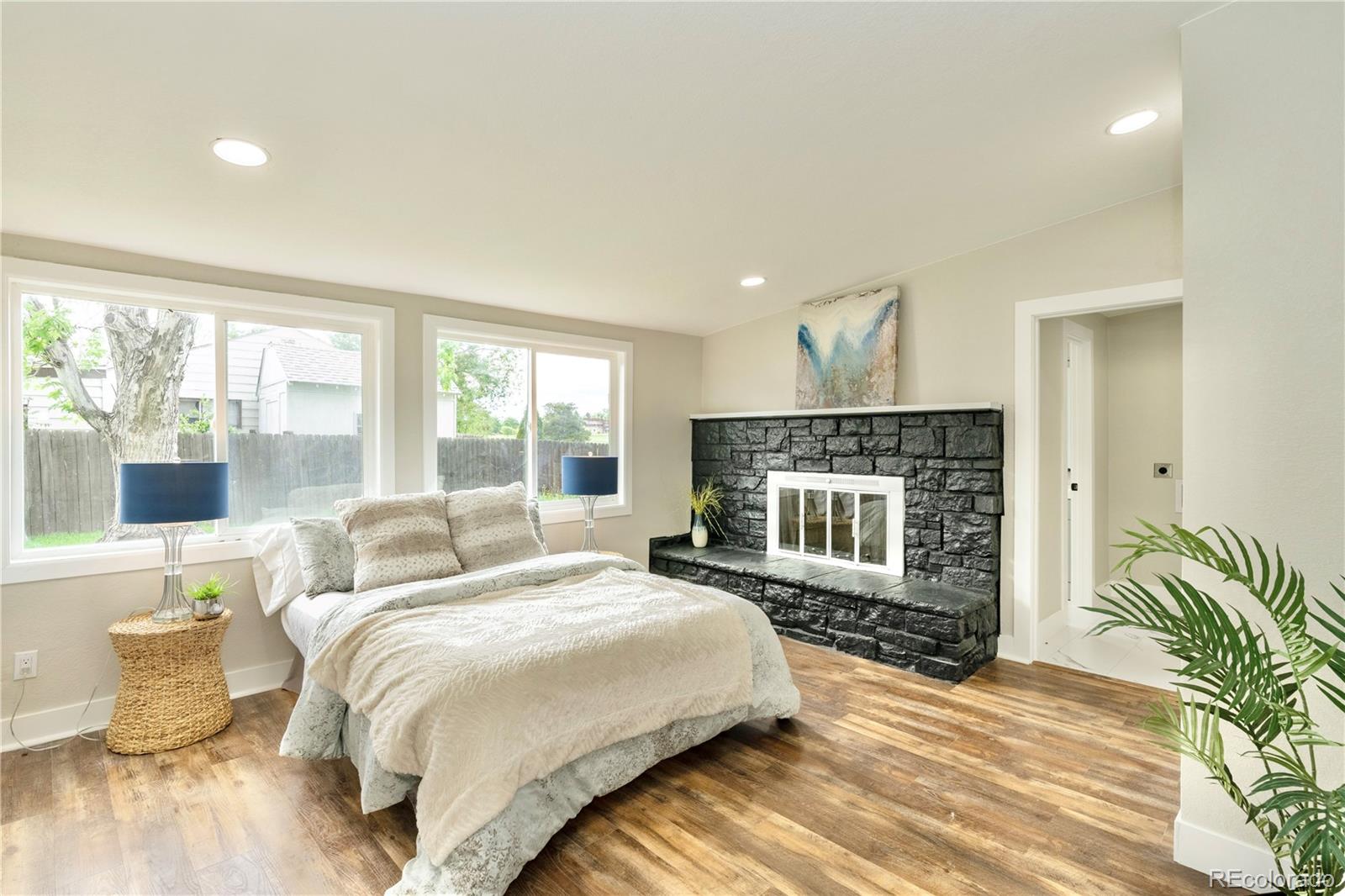 1555 S Raritan Street