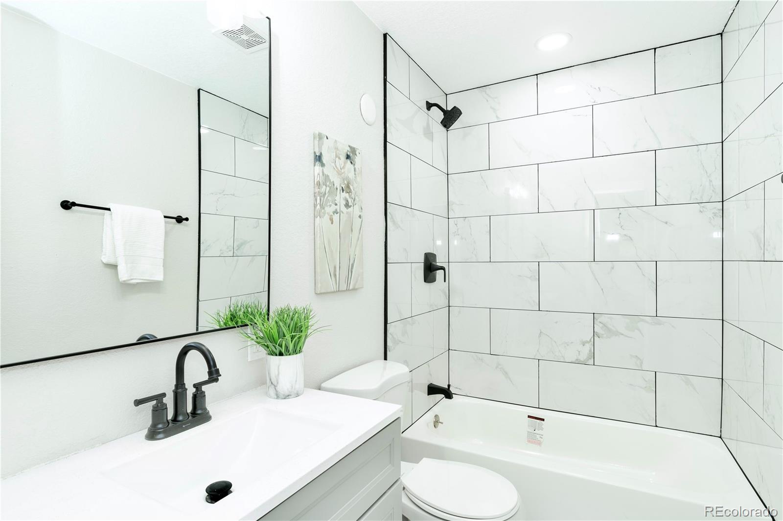 1555 S Raritan Street