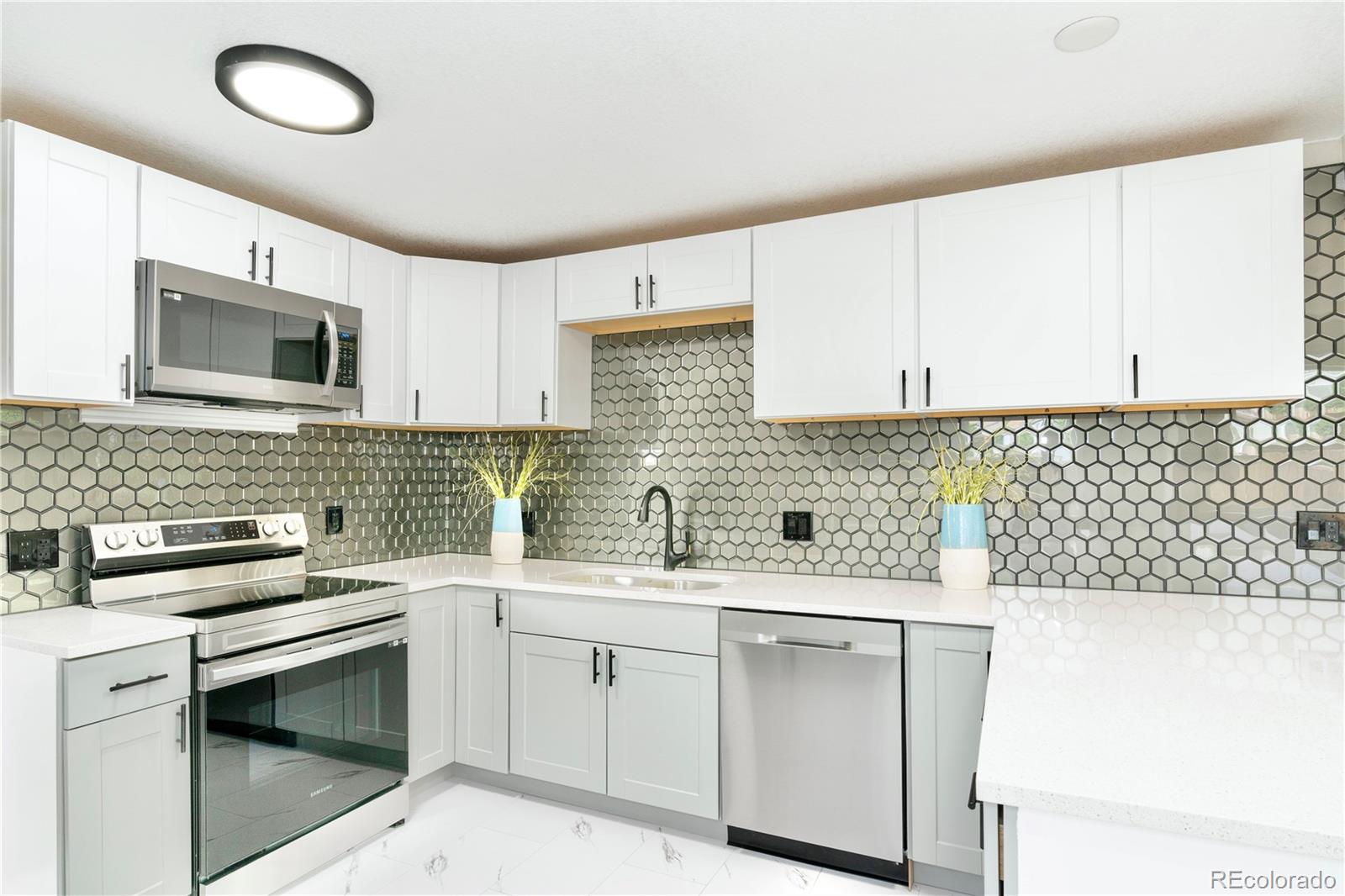 1555 S Raritan Street