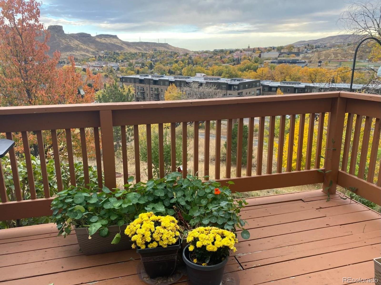 523 Canyon View Drive