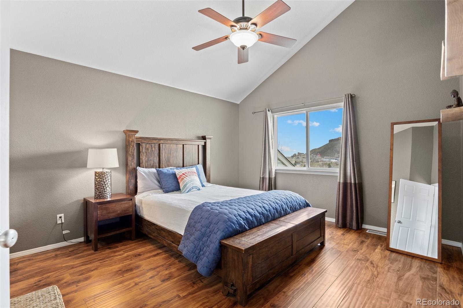 523 Canyon View Drive