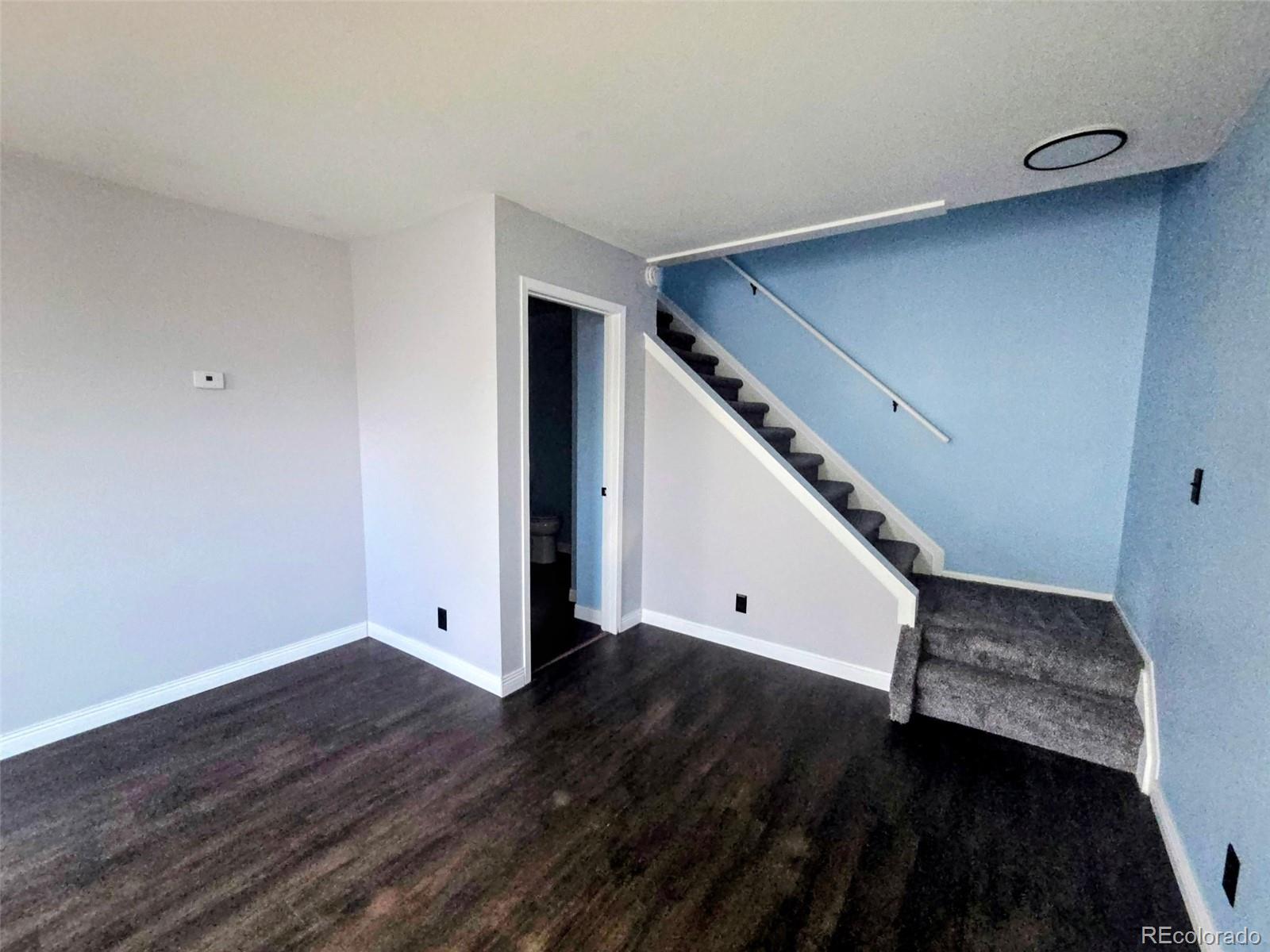 9884 Appletree Place