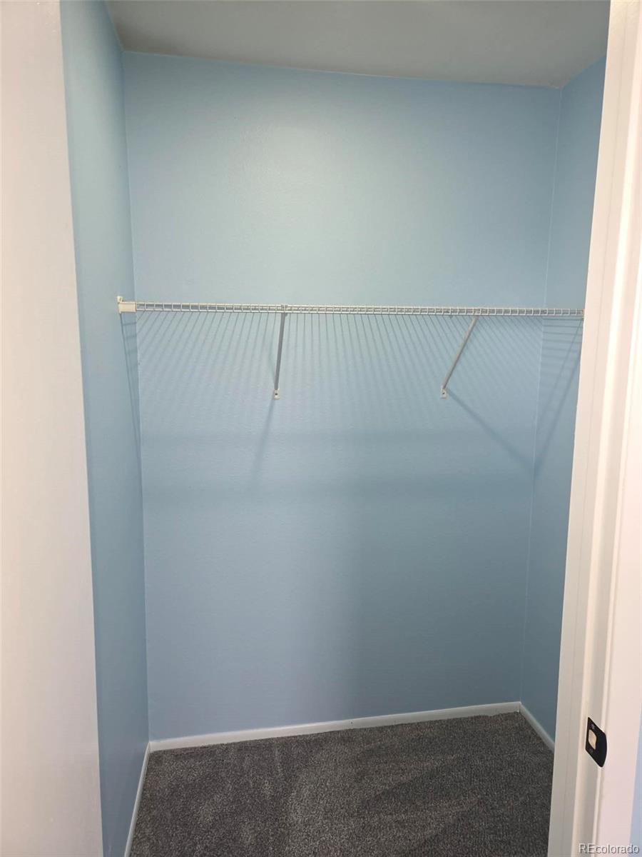 9884 Appletree Place