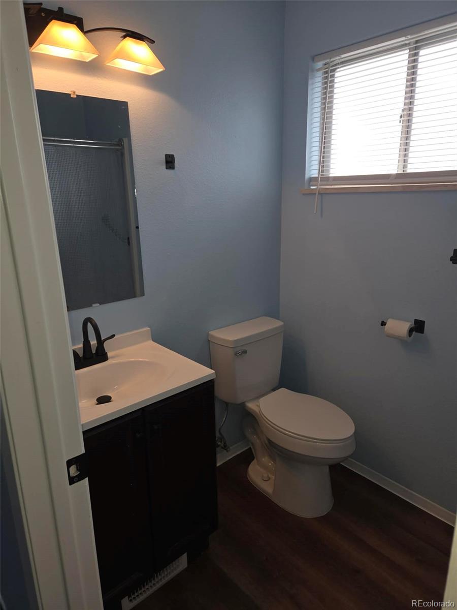 9884 Appletree Place