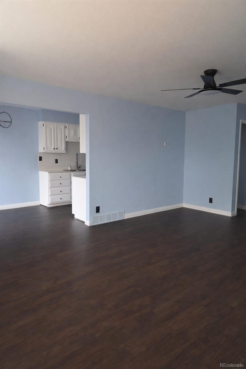 9884 Appletree Place