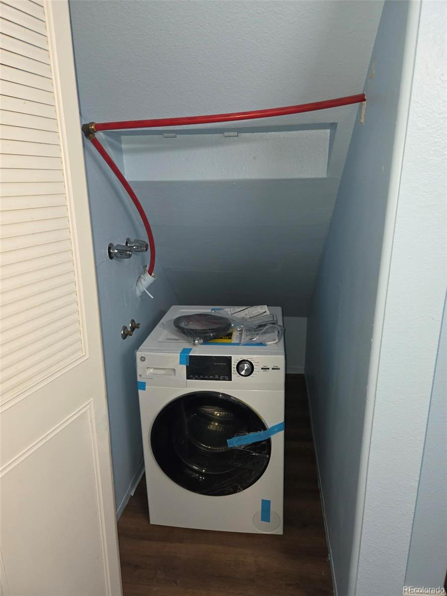 9884 Appletree Place