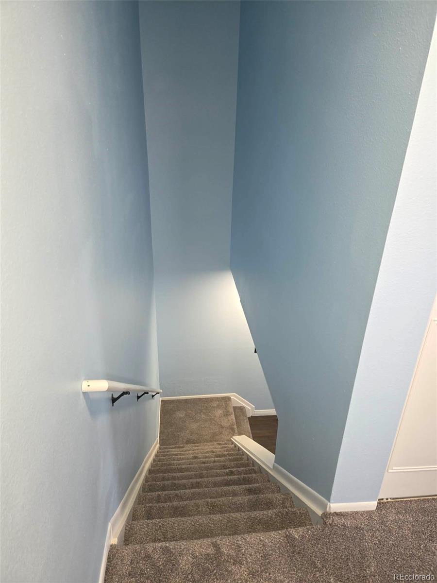 9884 Appletree Place