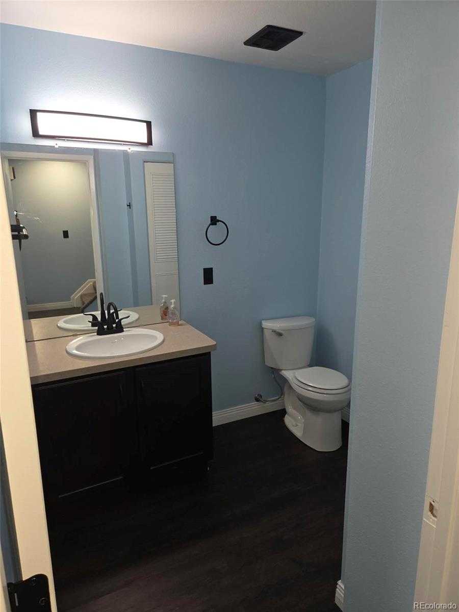 9884 Appletree Place