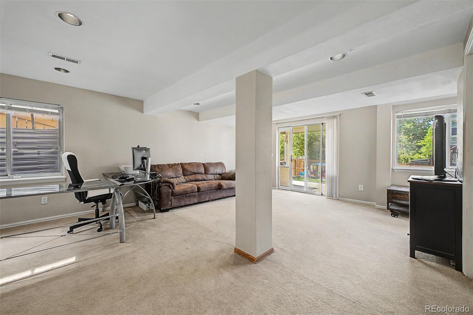 17045 Numa Place