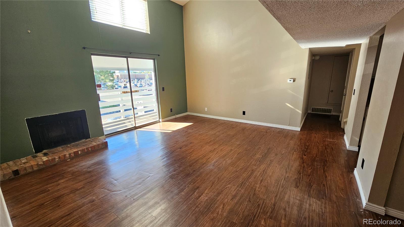 7665 E Eastman Avenue Unit: 204B