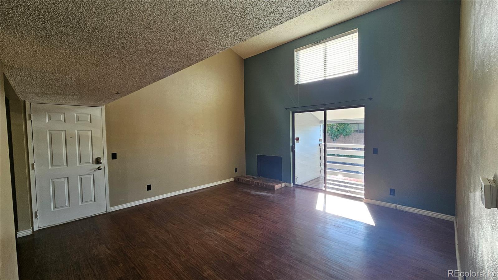 7665 E Eastman Avenue Unit: 204B