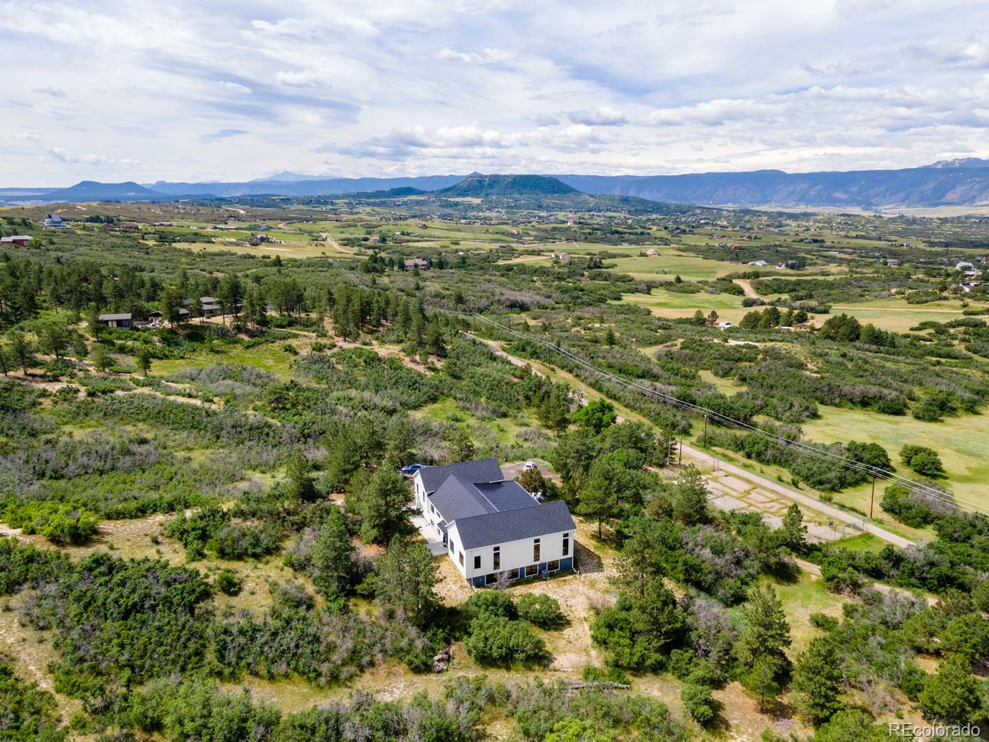 922 W Wolfensberger Road