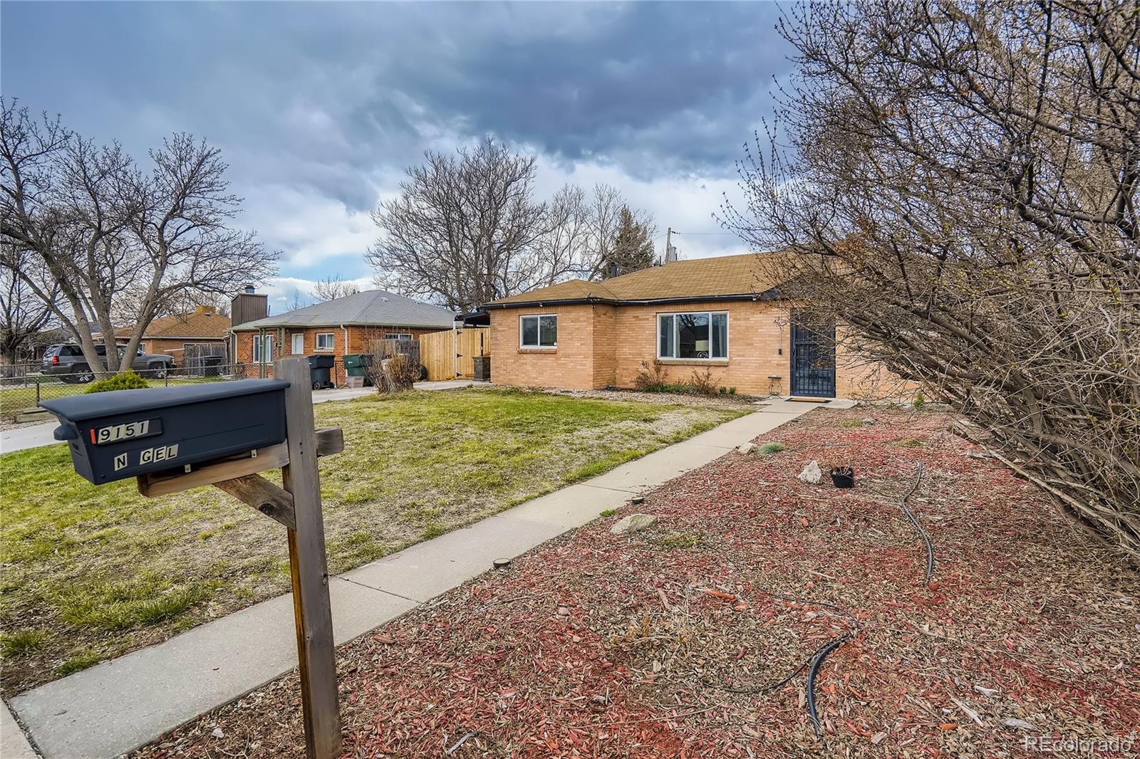9151 Nagel Drive
