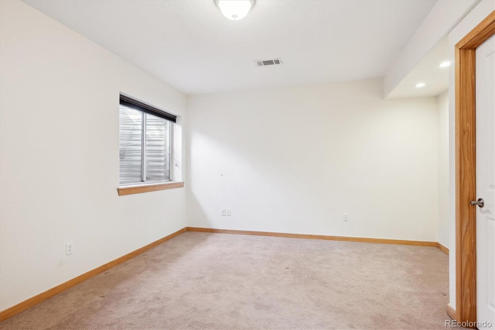 1060 Cottonwood Circle