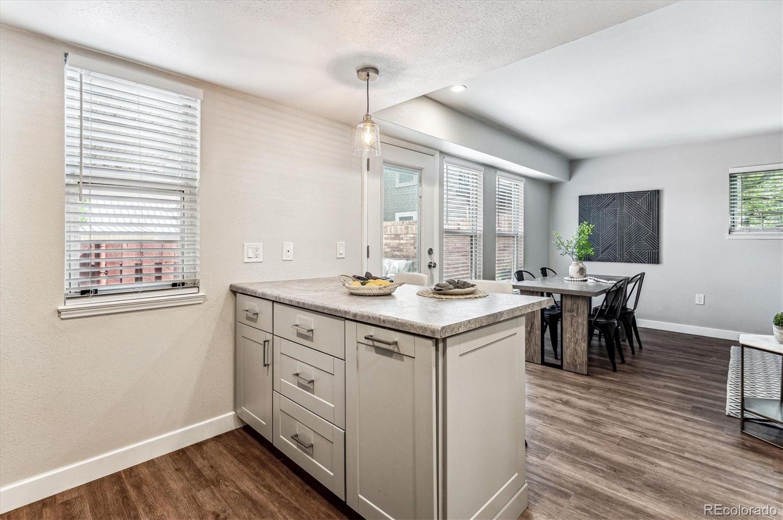 1201 Galapago Street Unit: 99