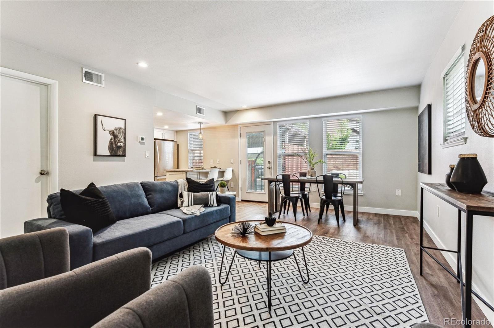 1201 Galapago Street Unit: 99