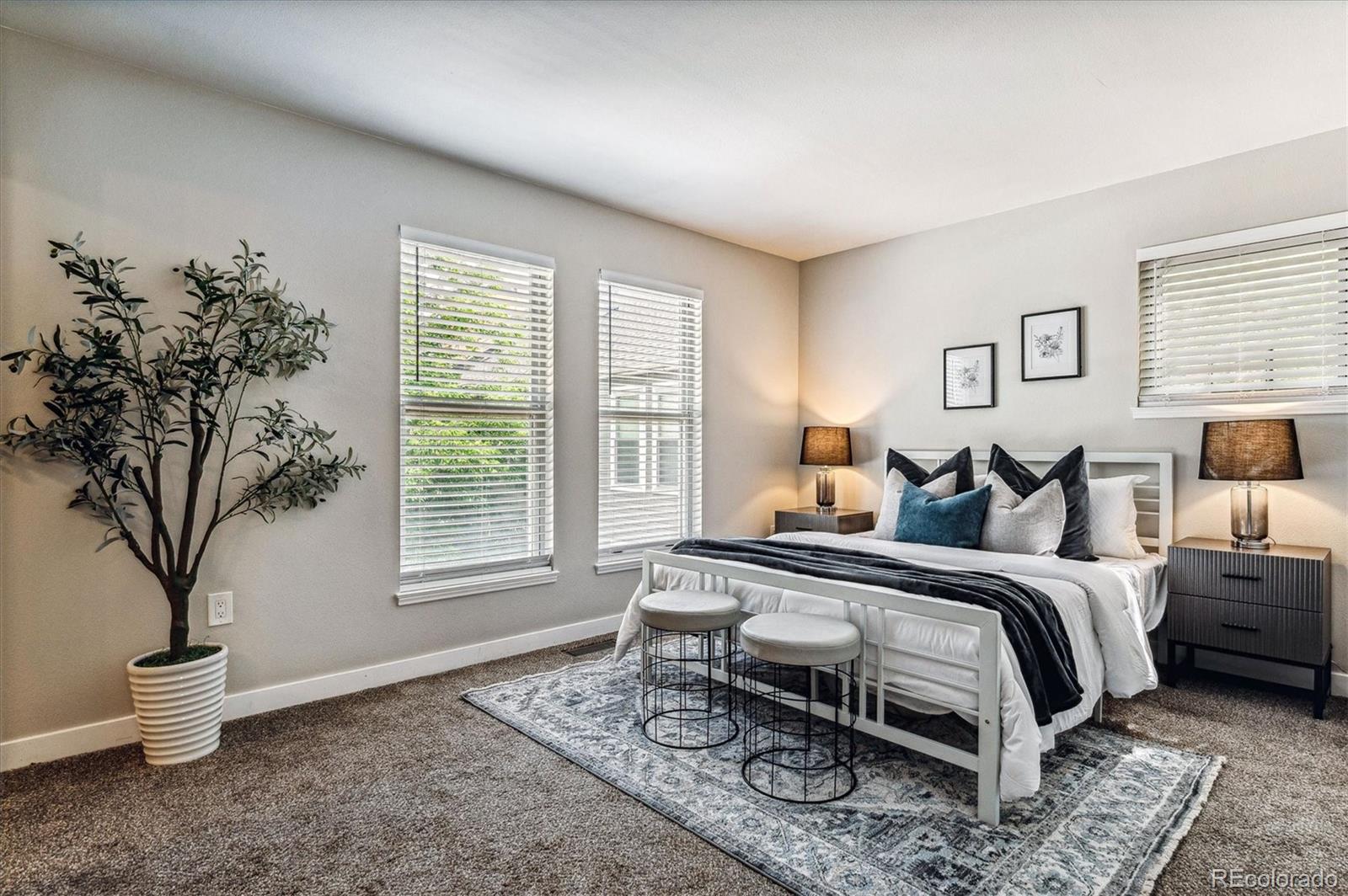 1201 Galapago Street Unit: 99