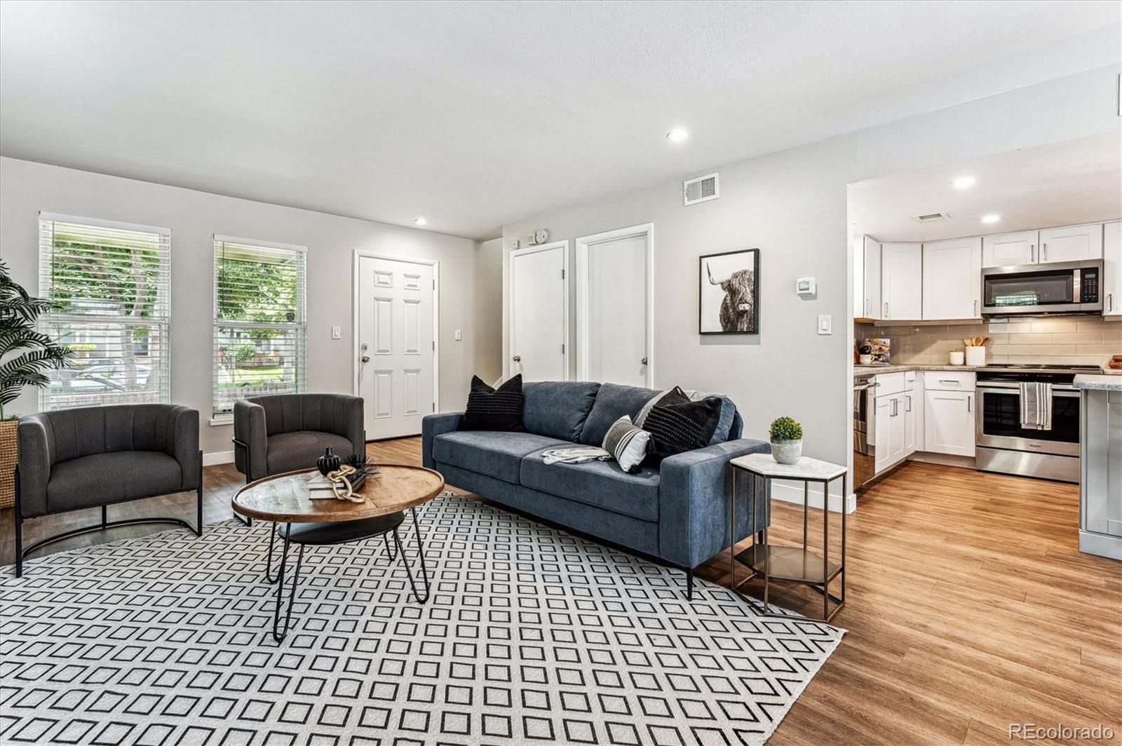 1201 Galapago Street Unit: 99