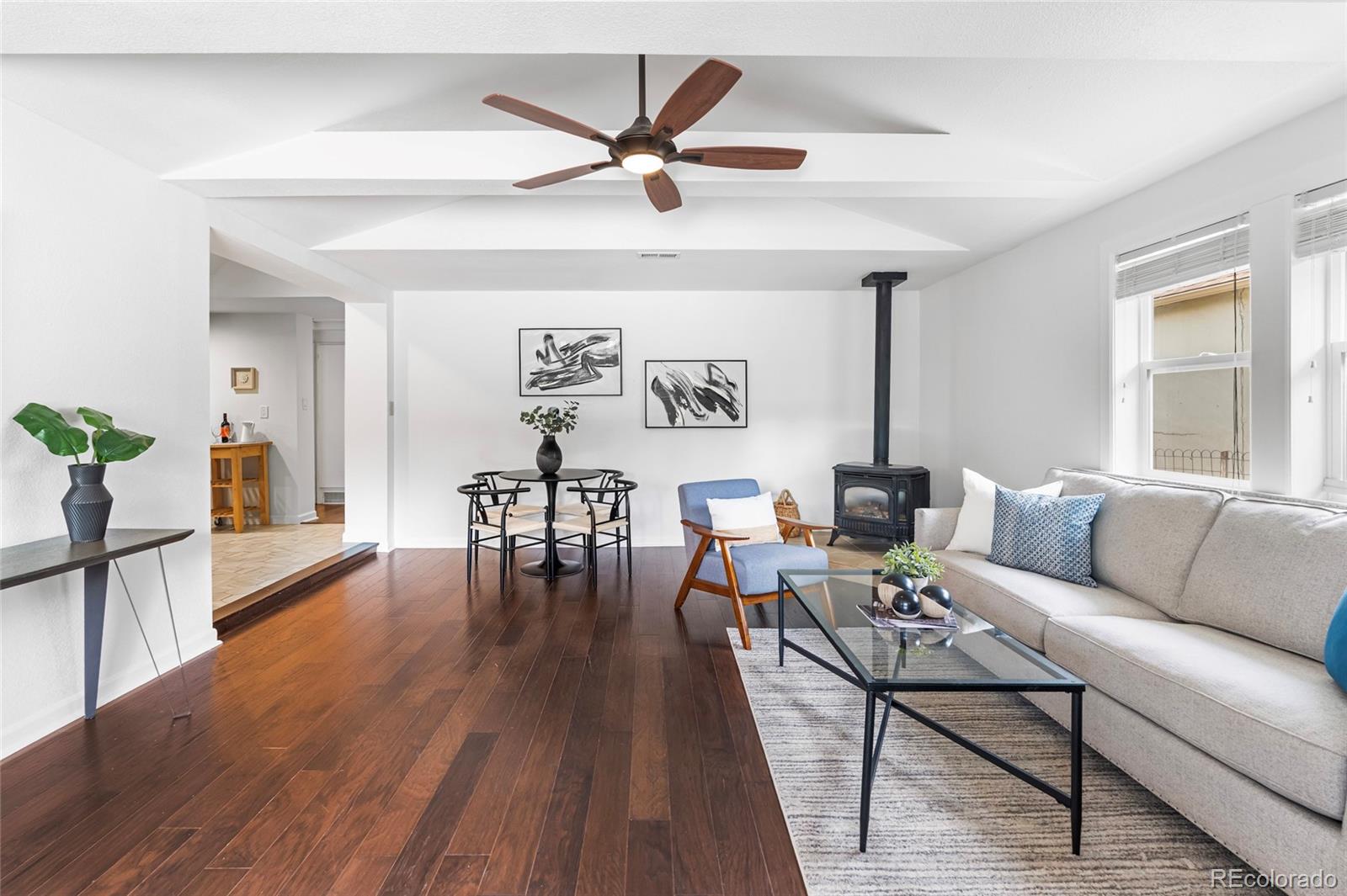 404 S Jasmine Street