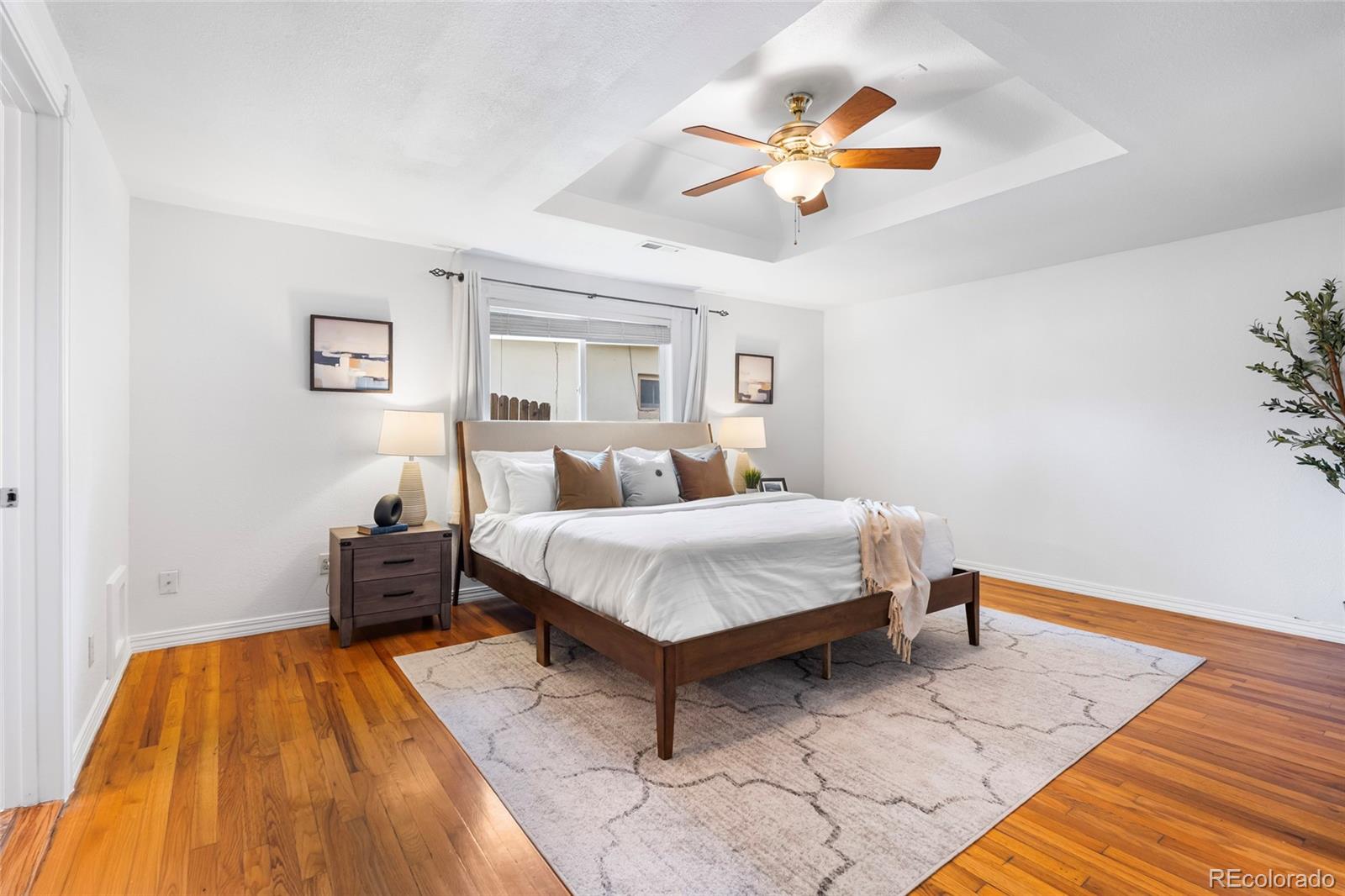 404 S Jasmine Street