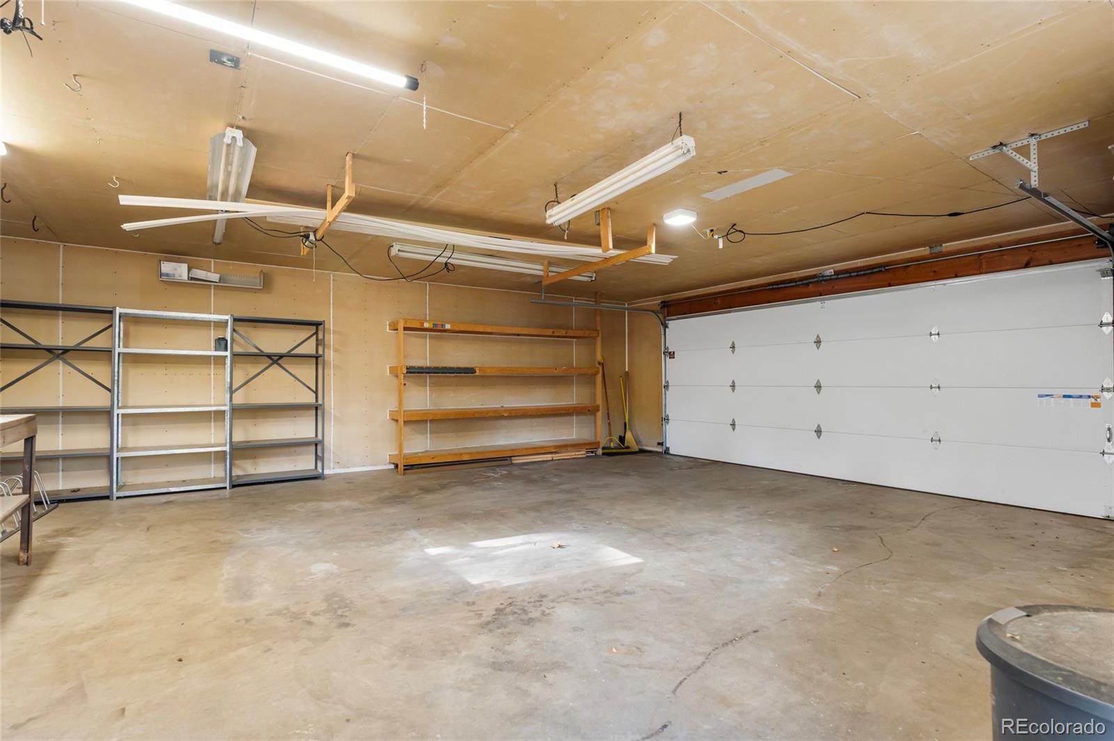 404 S Jasmine Street