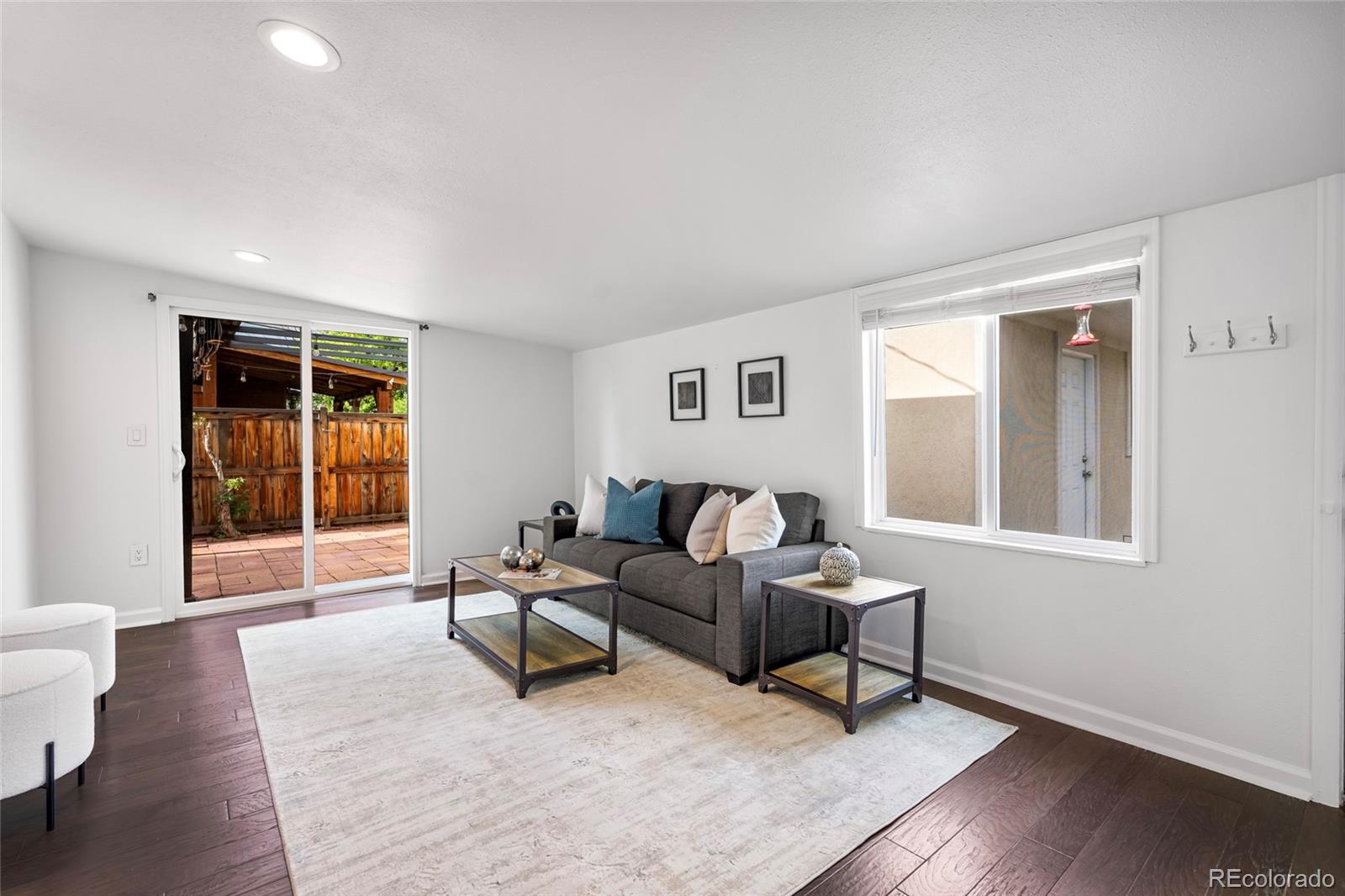 404 S Jasmine Street