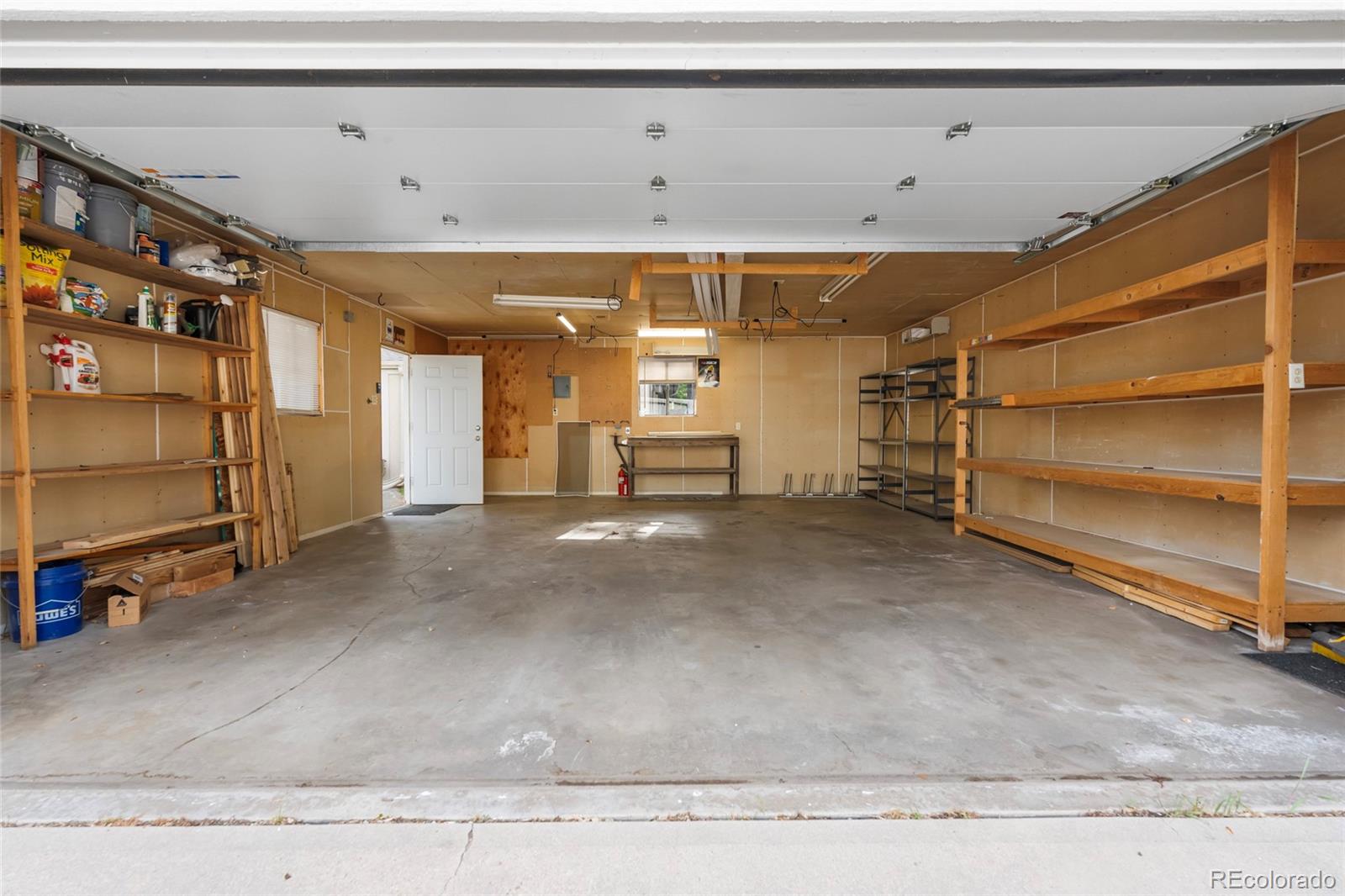 404 S Jasmine Street