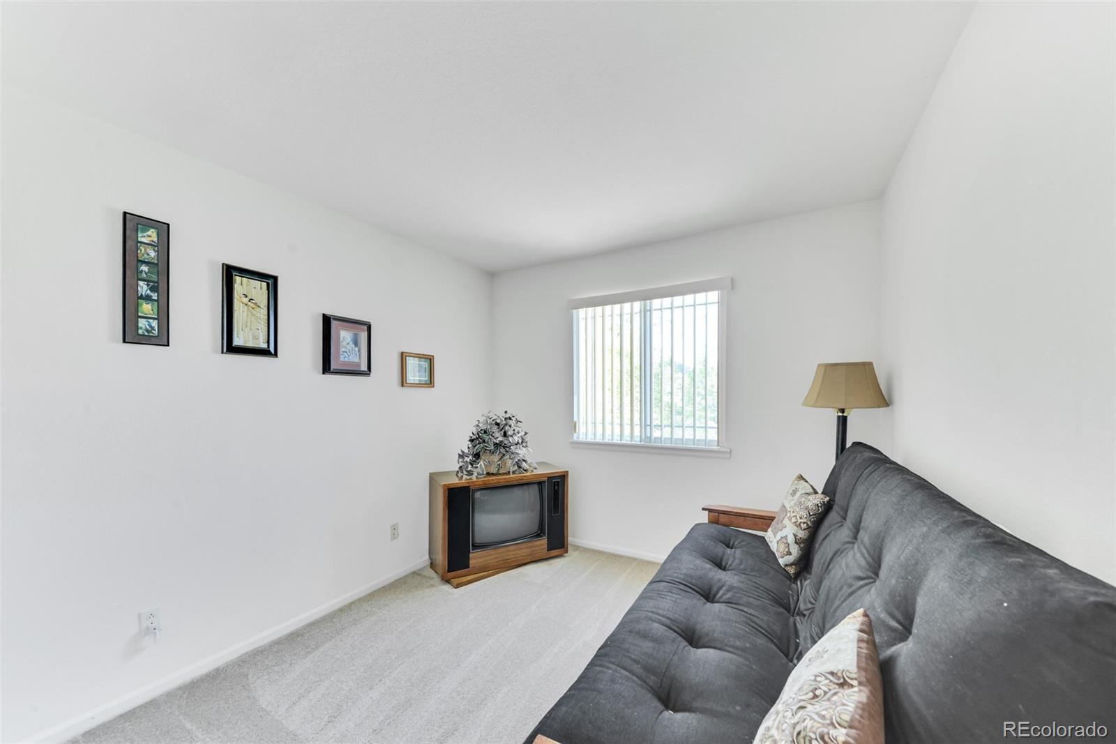 10586 W Maplewood Drive