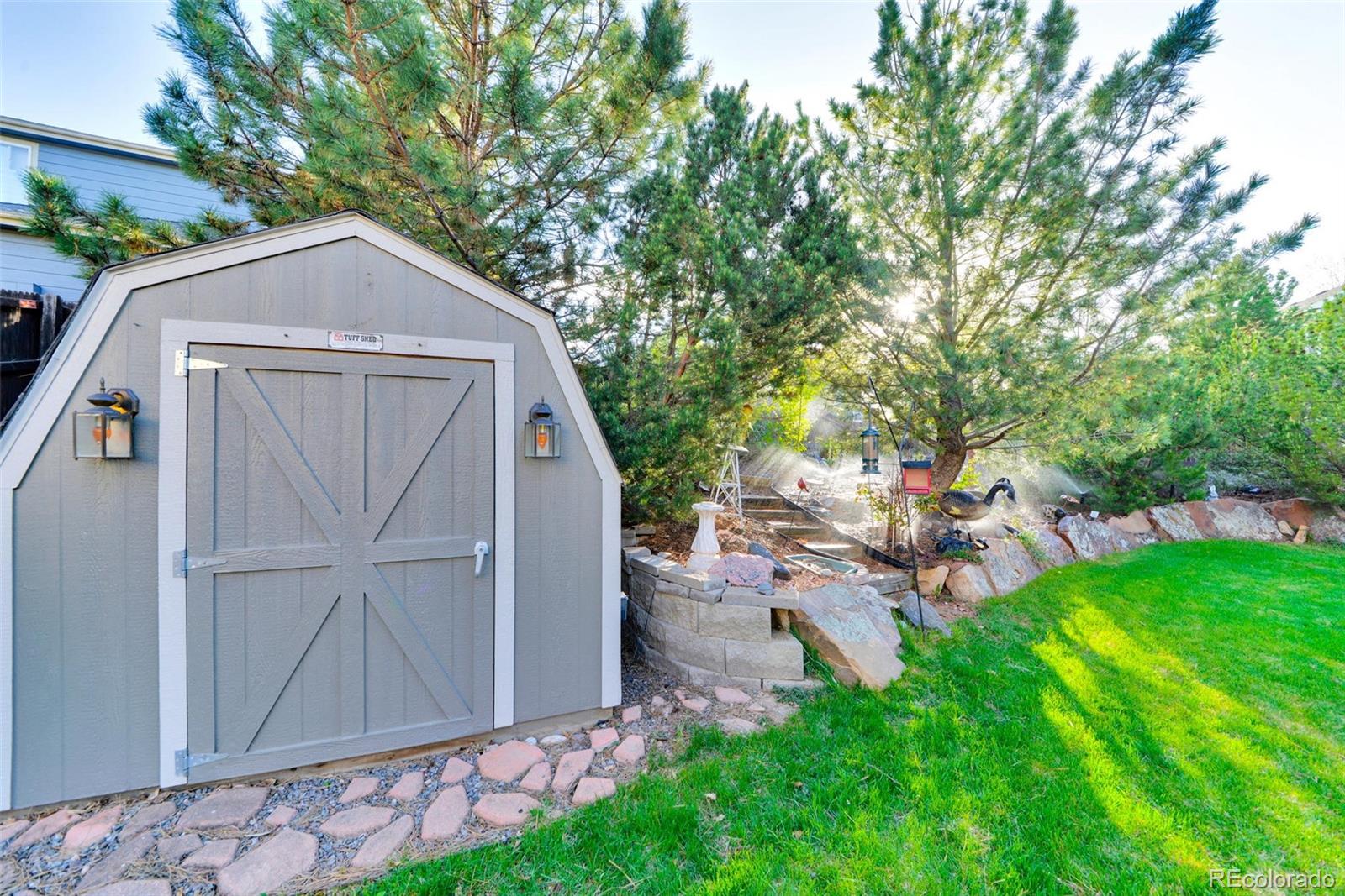 10586 W Maplewood Drive