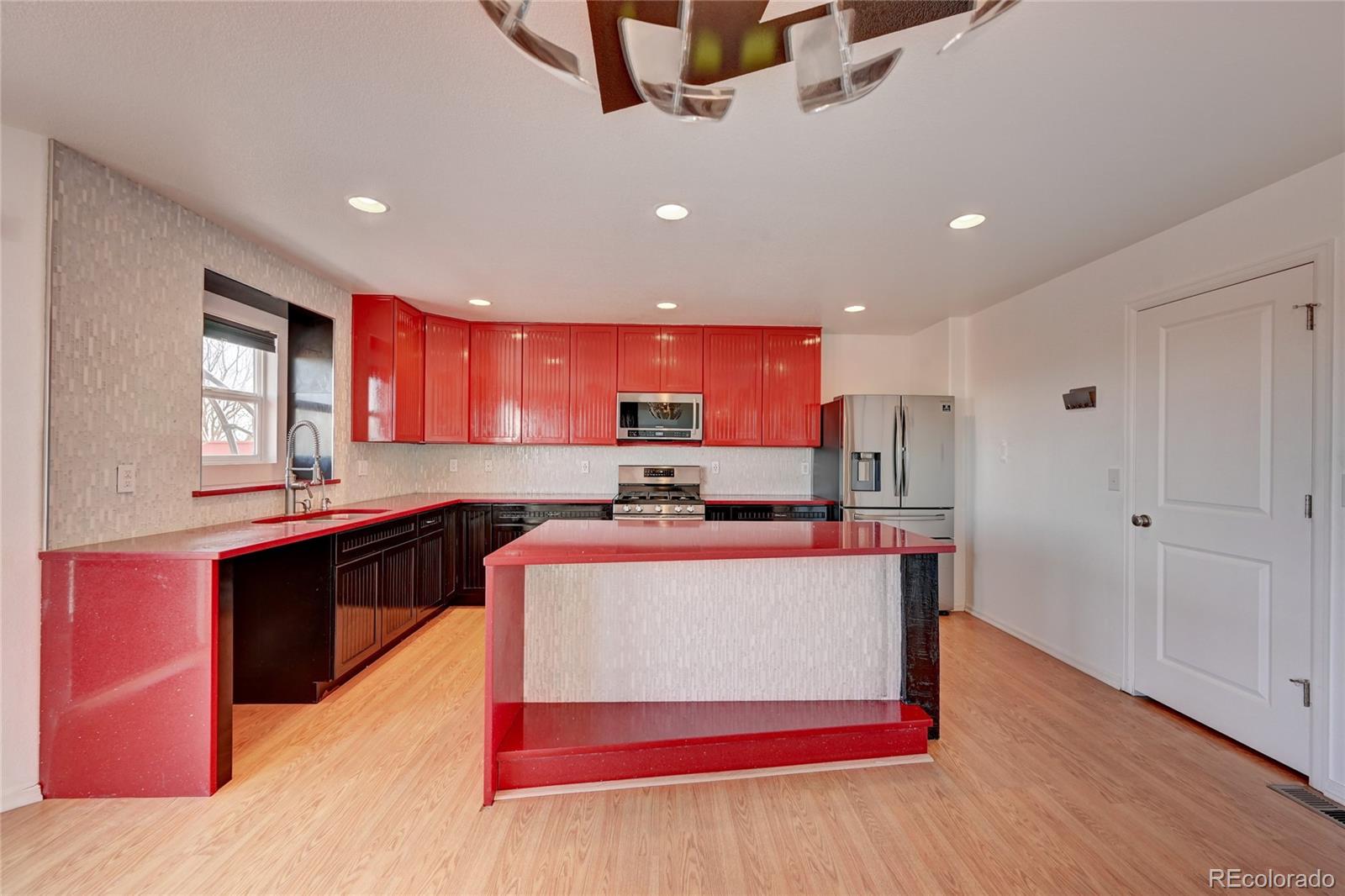 12440 Village Circle