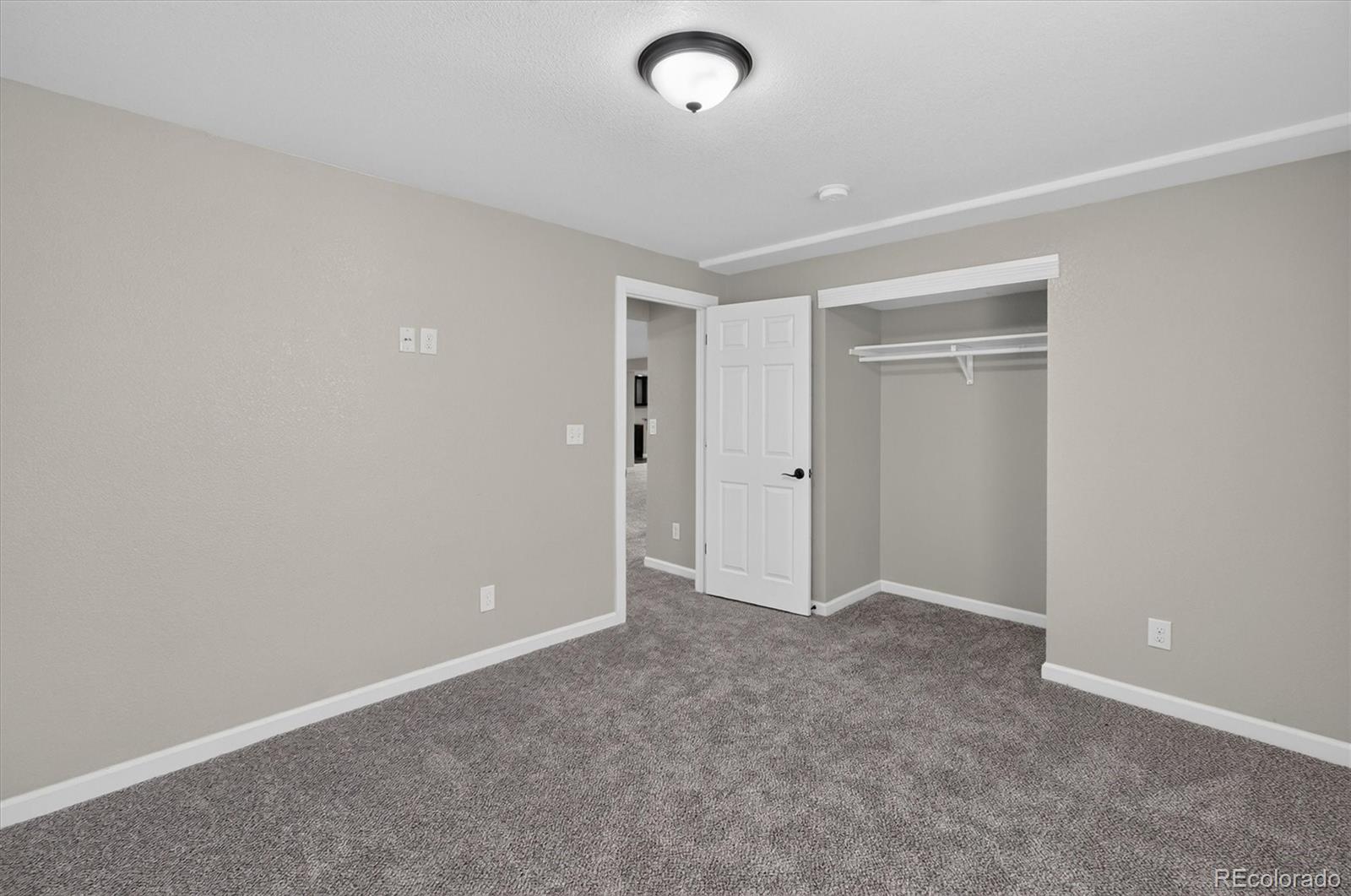 7932 E 123rd Place