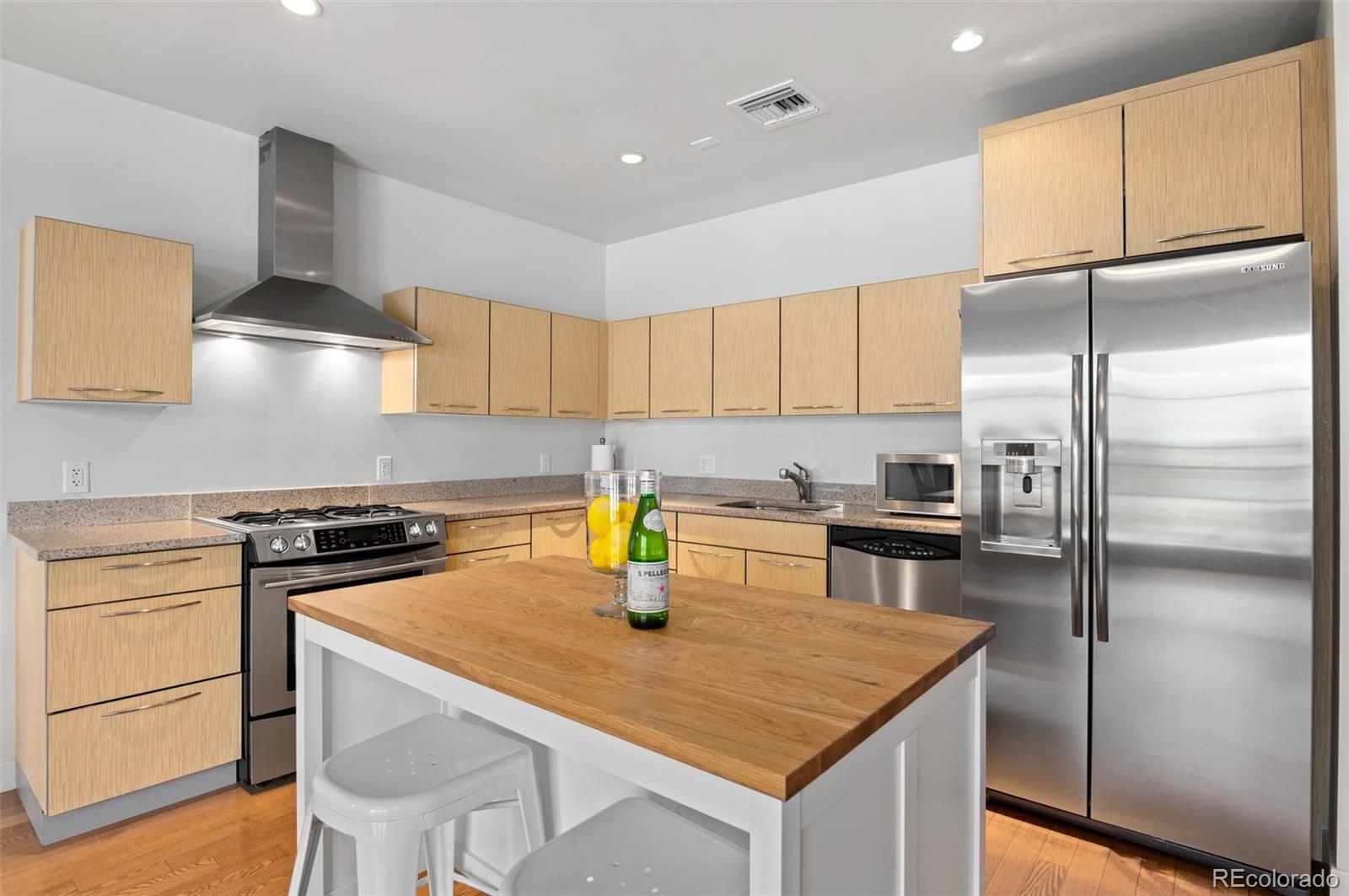 410 Acoma Street Unit: 509